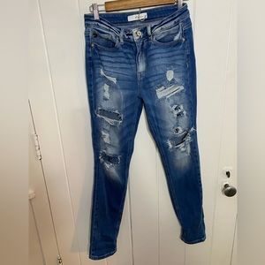KanCan Destroyed Jeans Medium Wash‎ Whiskering Women’s Size 7/27